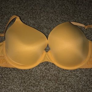 Victoria’s Secret pink bra